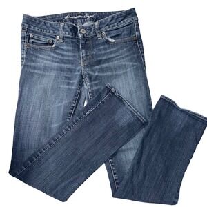 American Eagle Outfitters Womens Jeans Sz 6 Blue Stretch Straight Leg Denim Flaw